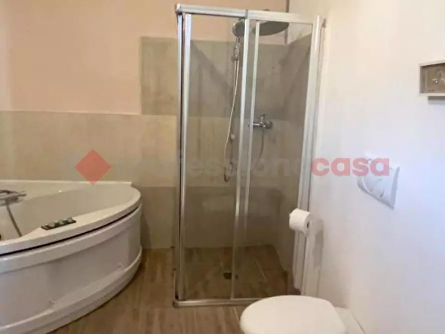 Immagine 15 di Appartamento in vendita  in Via Verdi a Santa Cesarea Terme