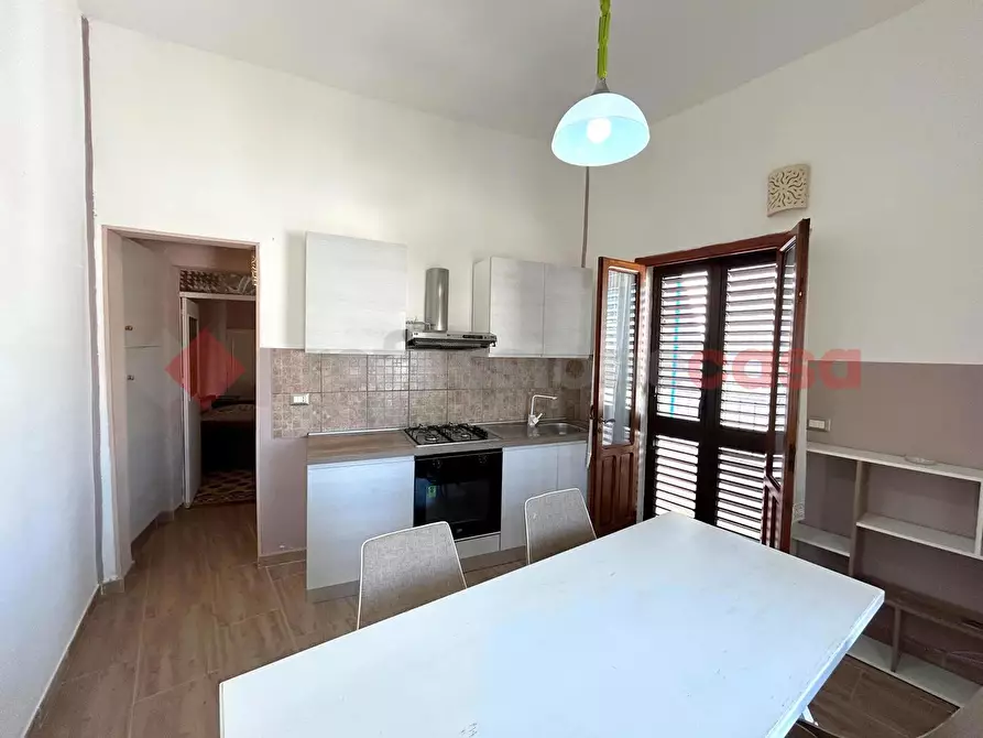 Immagine 5 di Appartamento in vendita  in Via Verdi a Santa Cesarea Terme
