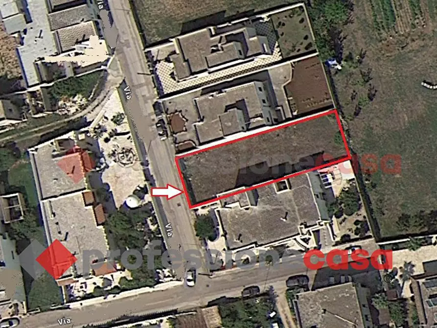 Immagine 12 di Terreno residenziale in vendita  in Via campania a Poggiardo