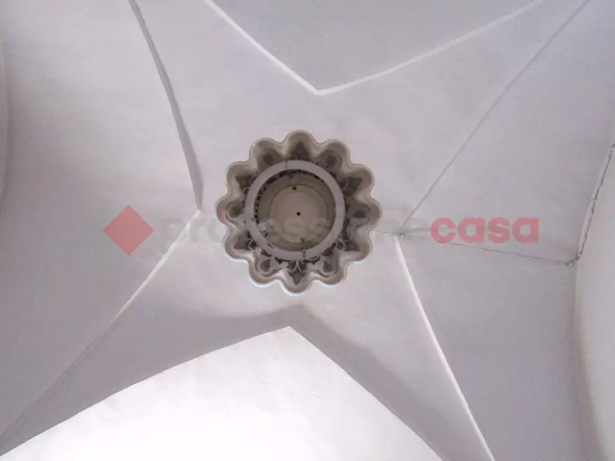 Immagine 18 di Casa indipendente in vendita  in Via Pisanelli a San Cassiano