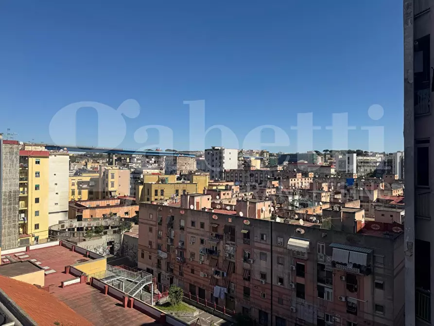 Immagine 12 di Appartamento in vendita  in Via sant'eframo vecchio a Napoli