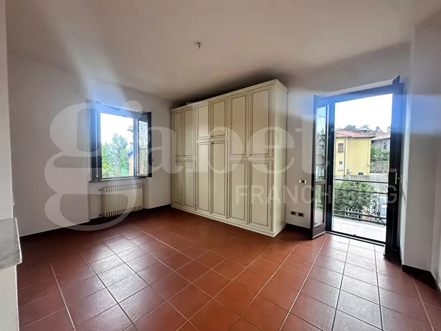Immagine 29 di Villa in vendita  in Via Roma, snc a Eupilio