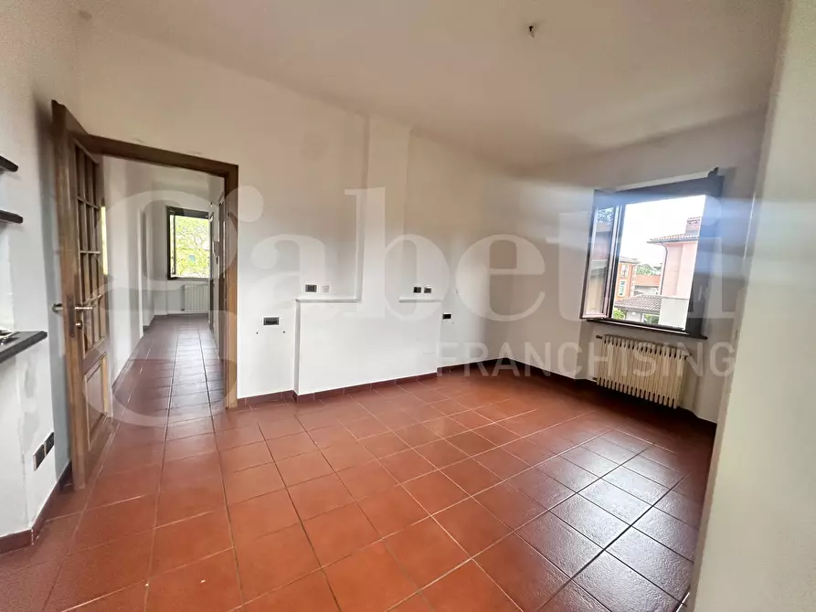 Immagine 27 di Villa in vendita  in Via Roma, snc a Eupilio