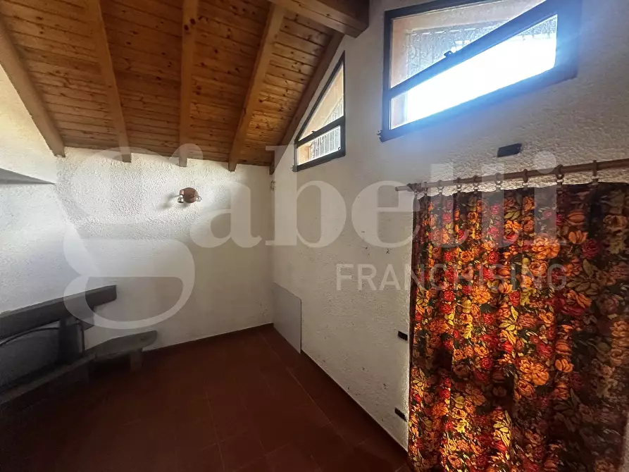Immagine 8 di Villa in vendita  in Via Roma, snc a Eupilio