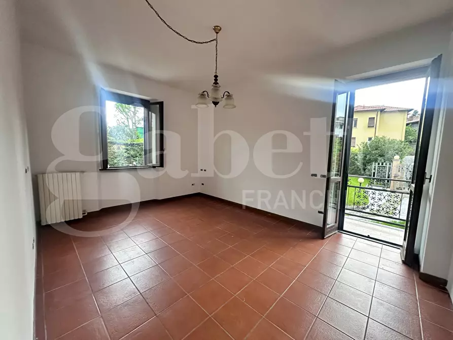 Immagine 43 di Villa in vendita  in Via Roma, snc a Eupilio