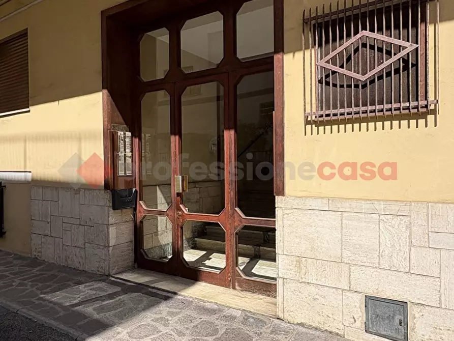 Immagine 2 di Appartamento in vendita  in Piazza ANTONELLI, 9 a Terracina