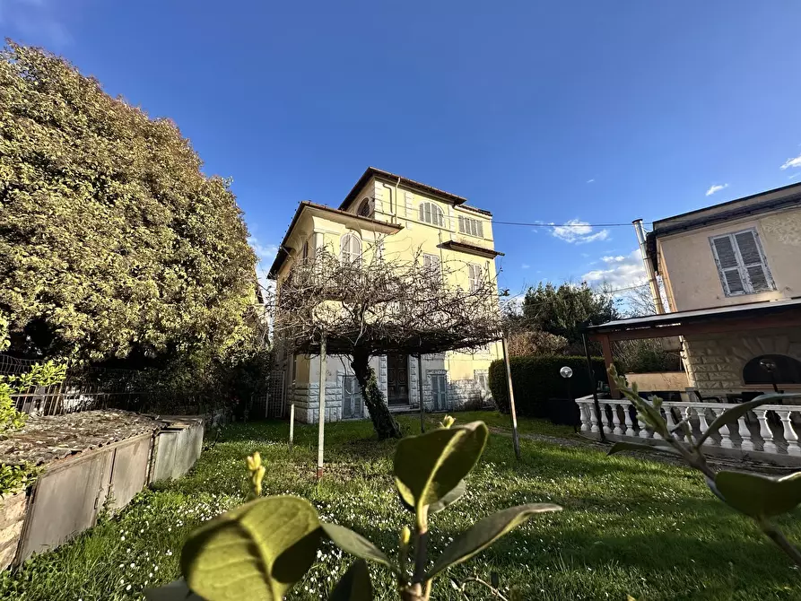 Immagine 5 di Palazzo in vendita  in Via GORIZIA, 27 a Fiuggi