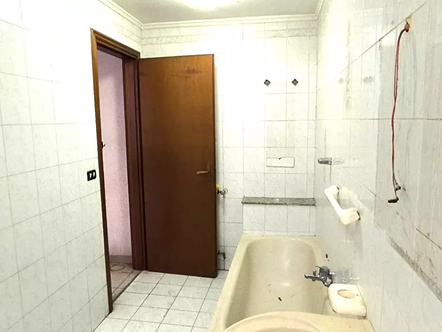 Immagine 25 di Appartamento in vendita  in Via Lanzieri a Napoli