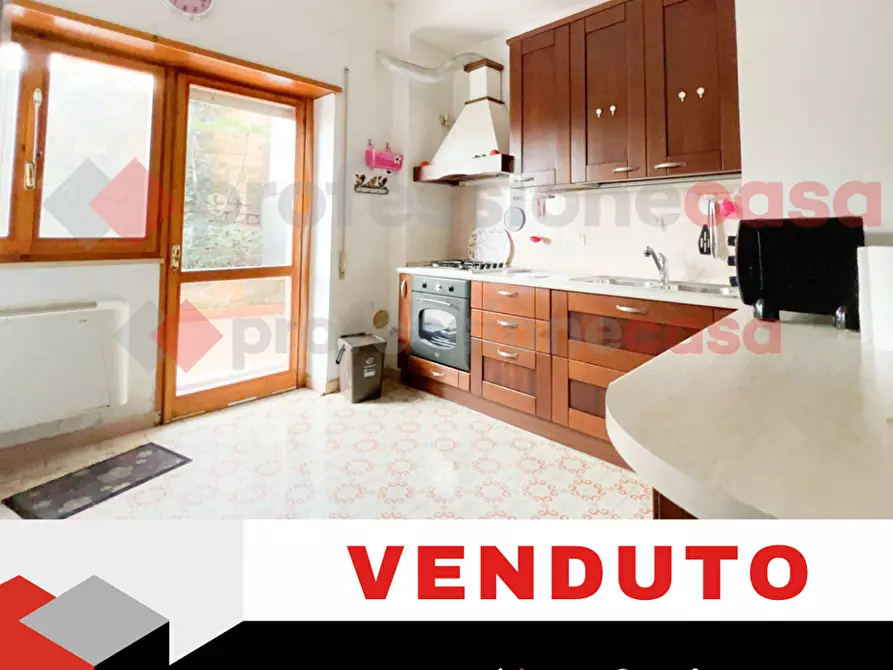 Immagine 1 di Appartamento in vendita  in Via Vecchia Fiuggi, 121 a Fiuggi