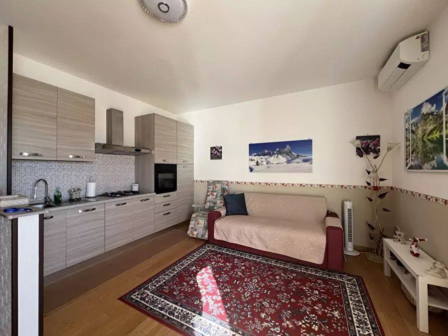 Immagine 3 di Appartamento in vendita  in Via VALLE DEL RICCIO, 54 a Fiuggi
