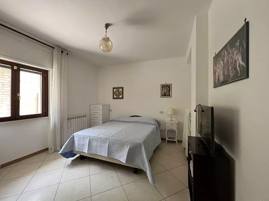 Immagine 7 di Appartamento in vendita  in Via Cisterna Antica, 1 a Fiuggi