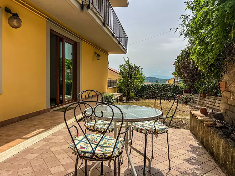 Immagine 1 di Appartamento in vendita  in Via Cisterna Antica, 1 a Fiuggi