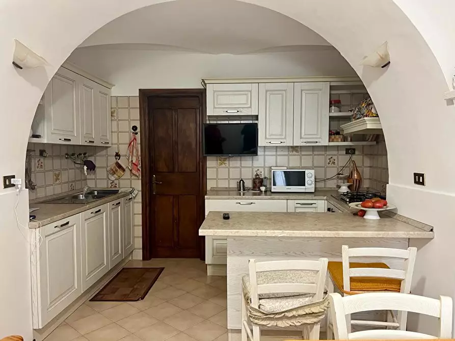 Immagine 6 di Appartamento in vendita  in Piazza regina margherita, 7 a Acuto