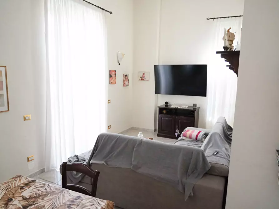 Immagine 5 di Appartamento in vendita  in Via Leone Marsicano a Napoli
