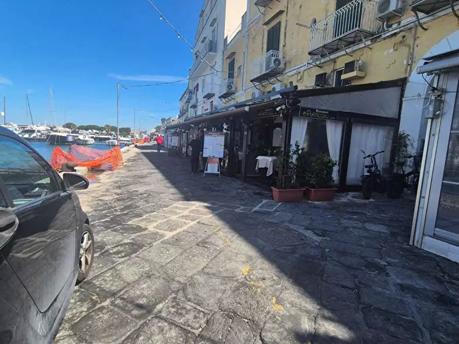 Immagine 23 di Appartamento in vendita  in Via porto a Ischia