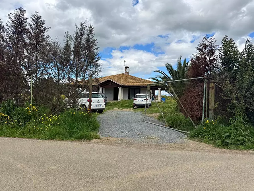 Immagine 1 di Casa indipendente in vendita  in Via Bia Concouda, snc a Decimoputzu
