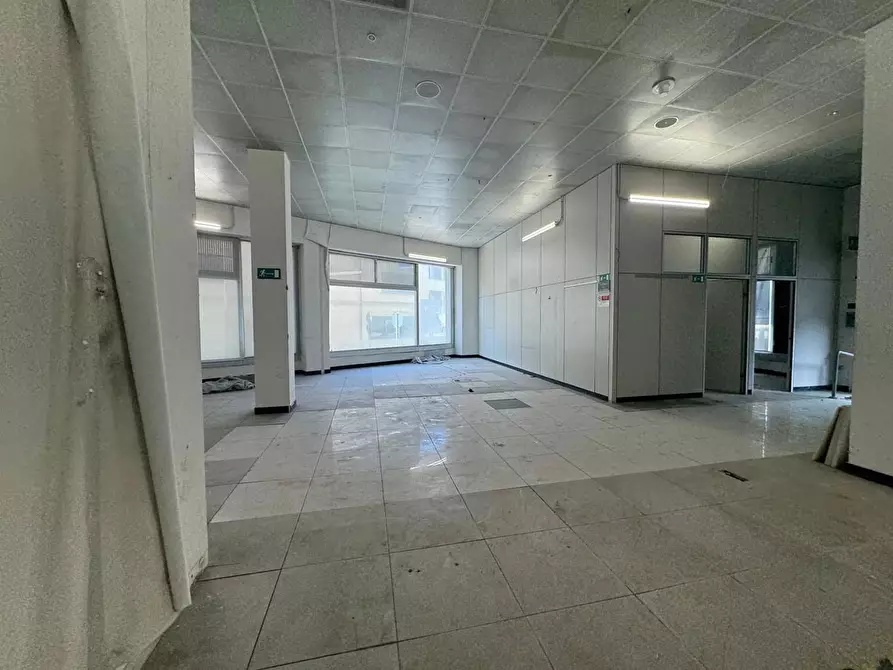 Immagine 6 di Negozio in vendita  in Via Roma, 27 a Iglesias