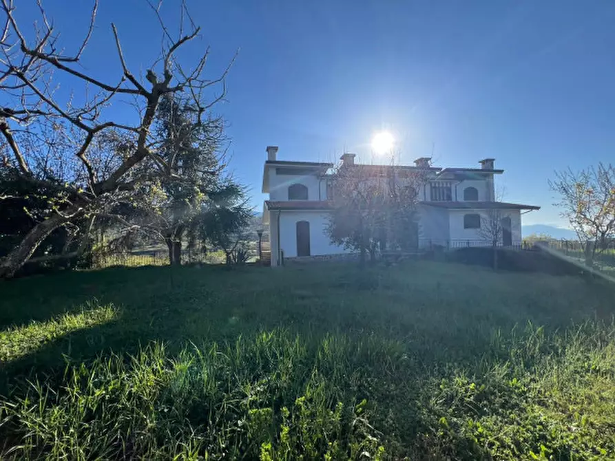 Immagine 32 di Casa bifamiliare in vendita  in Via circonvallazione cerano, 15 a Torre Cajetani