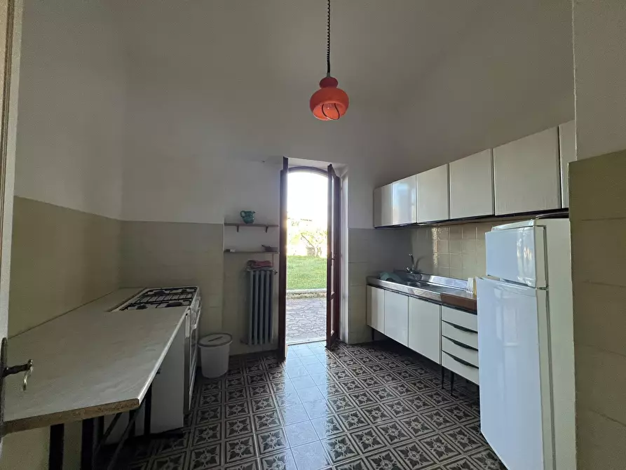 Immagine 16 di Casa bifamiliare in vendita  in Via circonvallazione cerano, 15 a Torre Cajetani