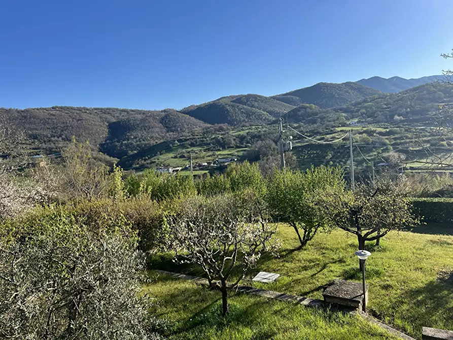 Immagine 29 di Casa bifamiliare in vendita  in Via circonvallazione cerano, 15 a Torre Cajetani