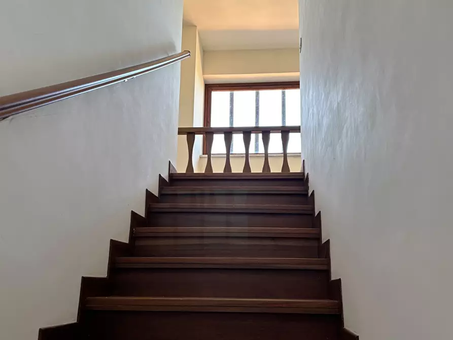 Immagine 12 di Casa bifamiliare in vendita  in Via circonvallazione cerano, 15 a Torre Cajetani