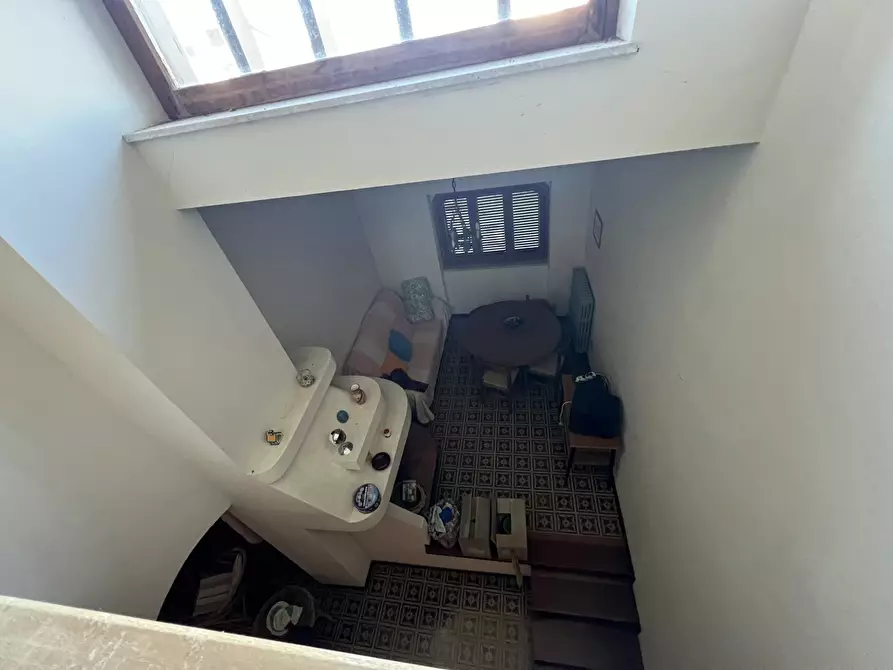 Immagine 18 di Casa bifamiliare in vendita  in Via circonvallazione cerano, 15 a Torre Cajetani