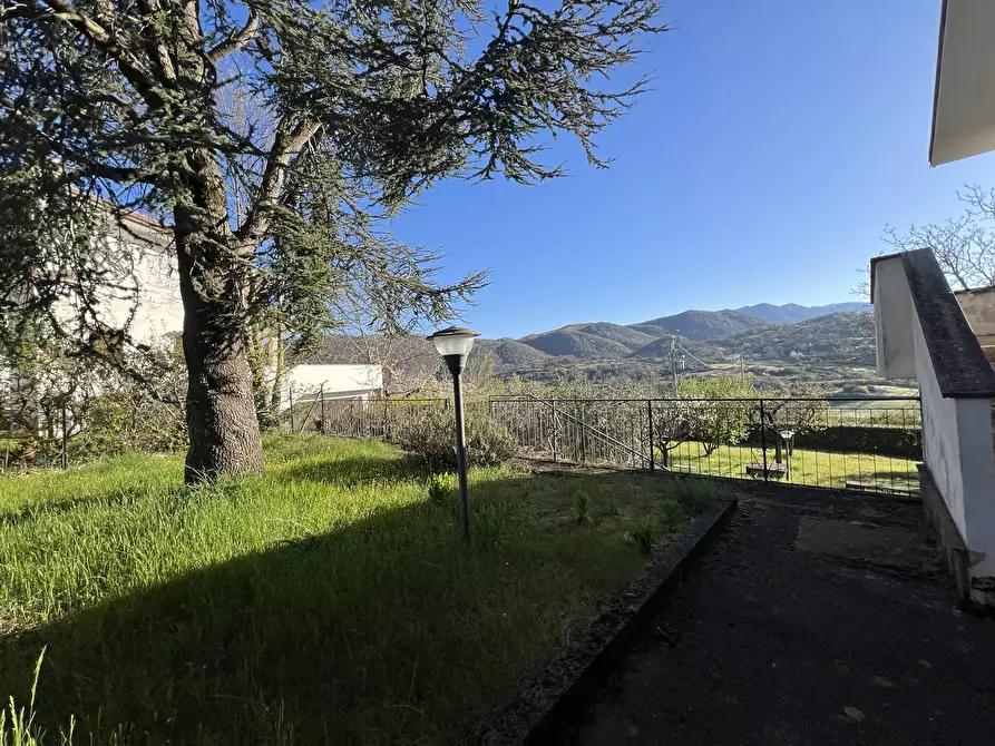 Immagine 28 di Casa bifamiliare in vendita  in Via circonvallazione cerano, 15 a Torre Cajetani