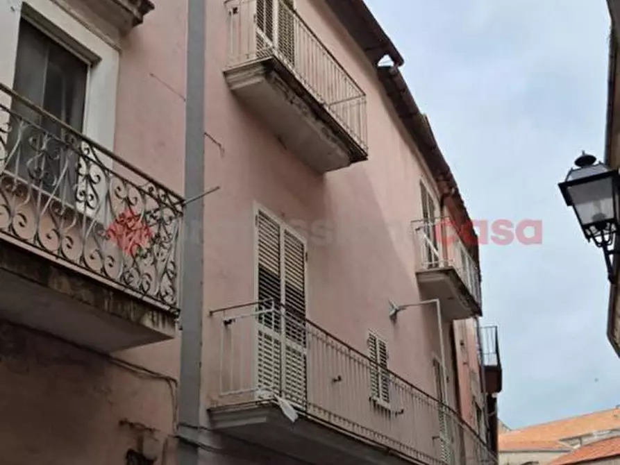 Immagine 8 di Palazzo in vendita  in Via Duca D'Aosta, 00 a Pignataro Maggiore
