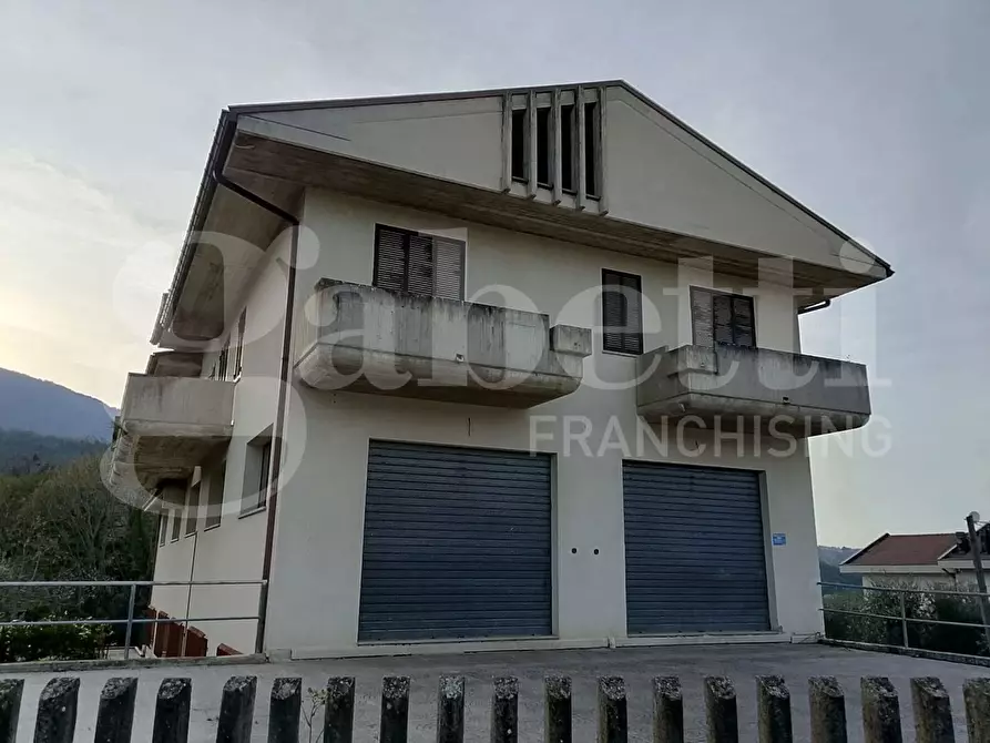 Immagine 28 di Capannone industriale in vendita  in Via Fonte Vecchia, snc a Colledara