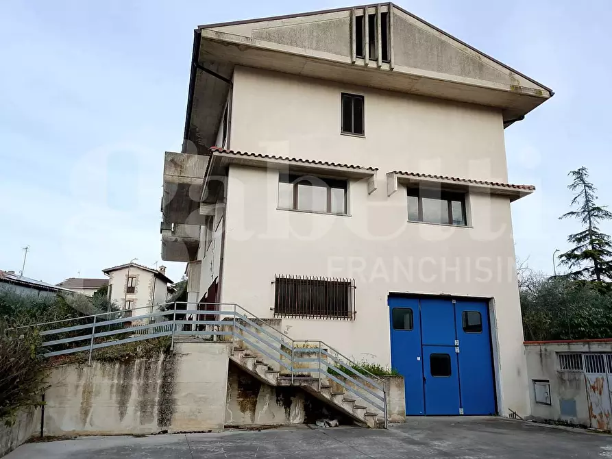 Immagine 26 di Capannone industriale in vendita  in Via Fonte Vecchia, snc a Colledara