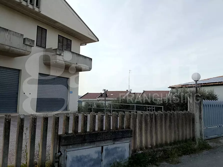 Immagine 25 di Capannone industriale in vendita  in Via Fonte Vecchia, snc a Colledara