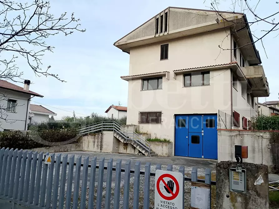 Immagine 22 di Capannone industriale in vendita  in Via Fonte Vecchia, snc a Colledara