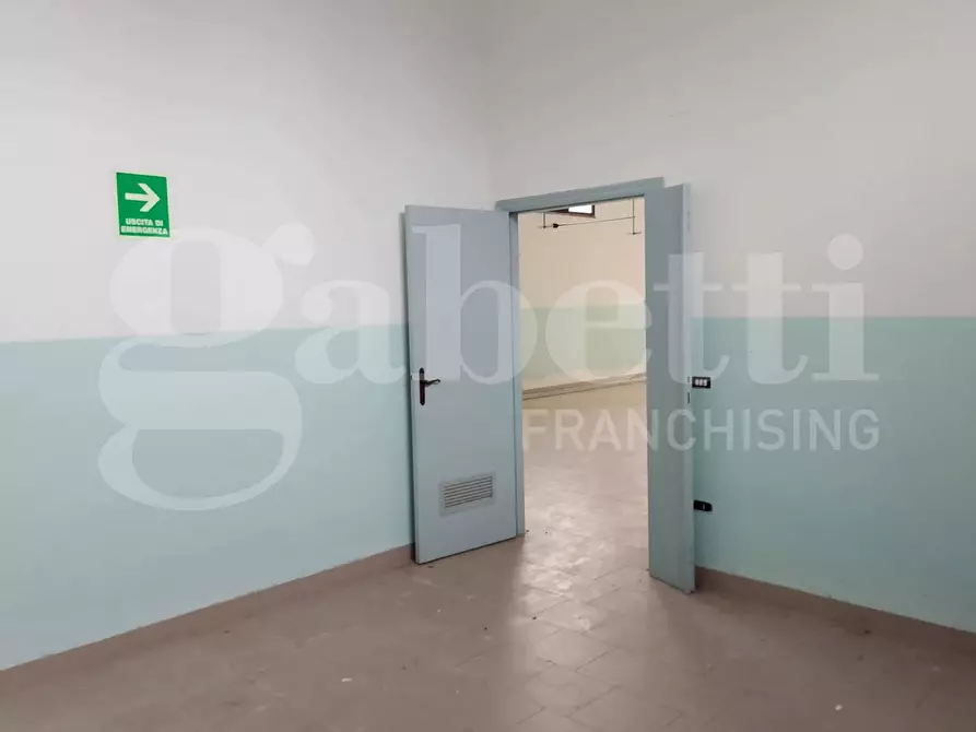 Immagine 9 di Capannone industriale in vendita  in Via Fonte Vecchia, snc a Colledara