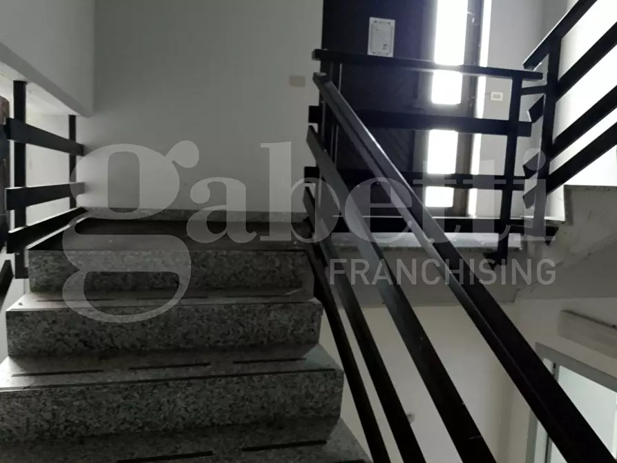 Immagine 8 di Capannone industriale in vendita  in Via Fonte Vecchia, snc a Colledara