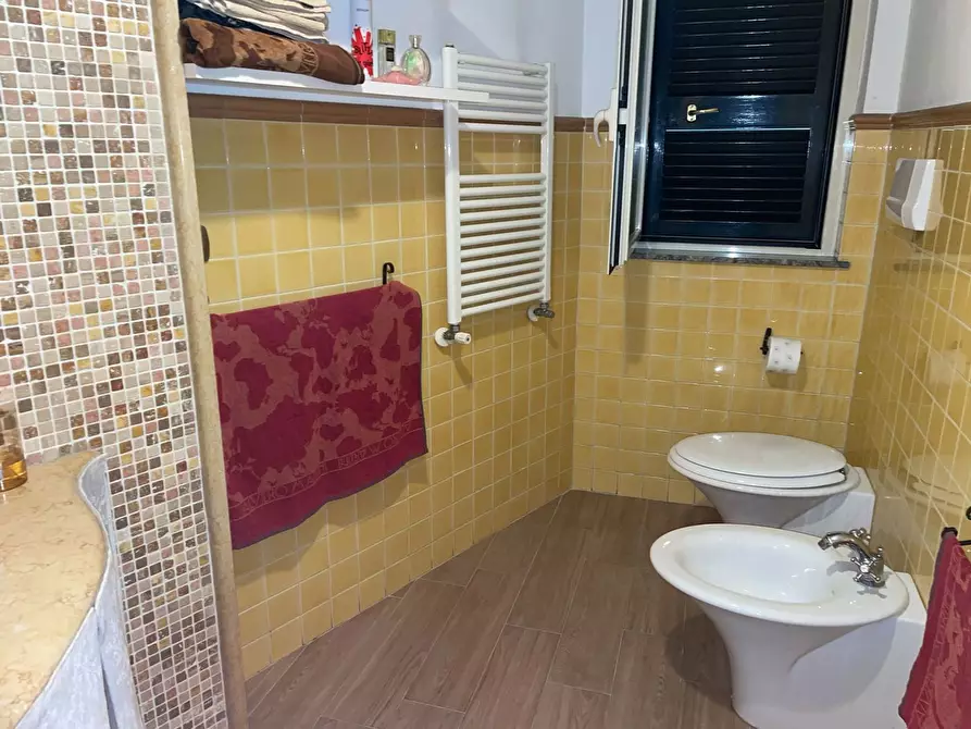 Immagine 22 di Villa in vendita  in Via campagna a Giugliano In Campania