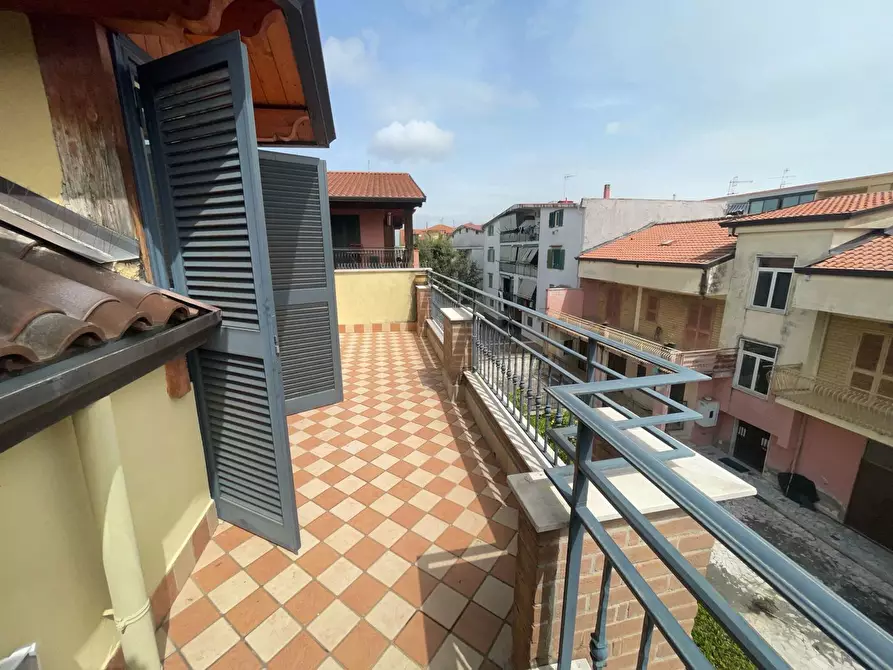 Immagine 23 di Villa in vendita  in Via campagna a Giugliano In Campania