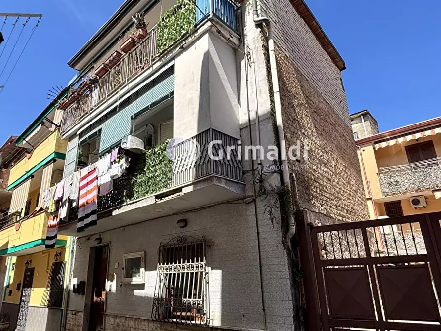 Immagine 8 di Appartamento in vendita  in Via GiosuÃ¨ Carducci, 9 a Acerra