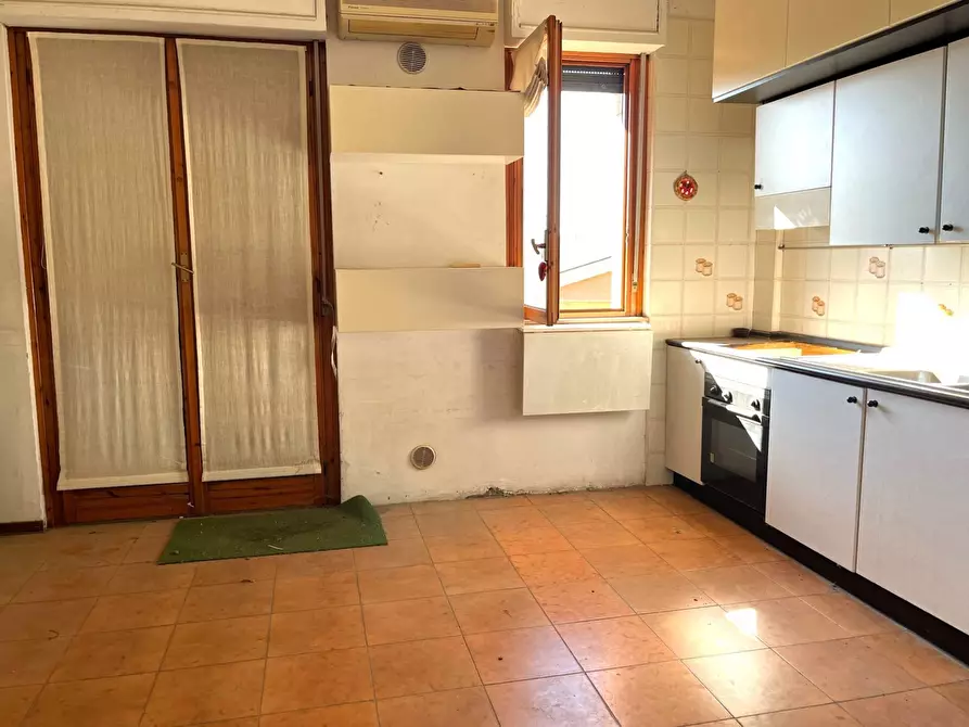 Immagine 6 di Appartamento in vendita  in Viale CASTELLANA a San Severo