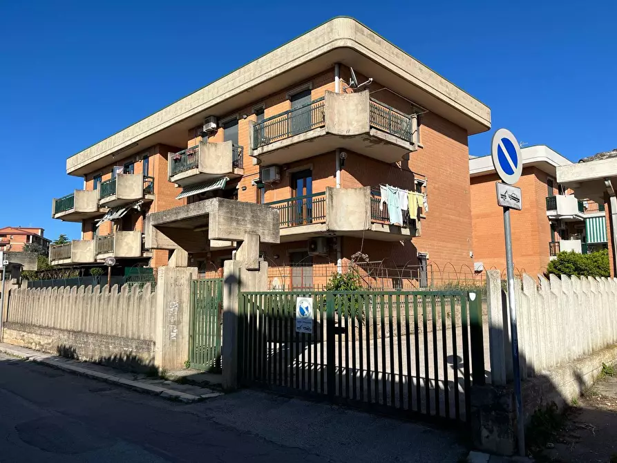 Immagine 2 di Appartamento in vendita  in Viale CASTELLANA a San Severo