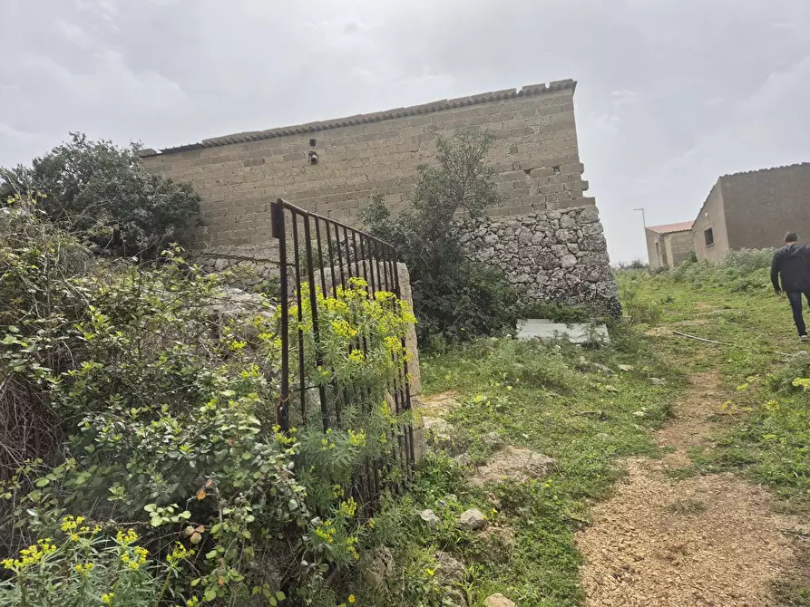 Immagine 30 di Terreno residenziale in vendita  in Contrada cugni, snc a Siracusa