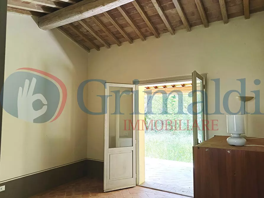 Immagine 22 di Palazzo in vendita  in Strada San Marco-Cenerente a Perugia