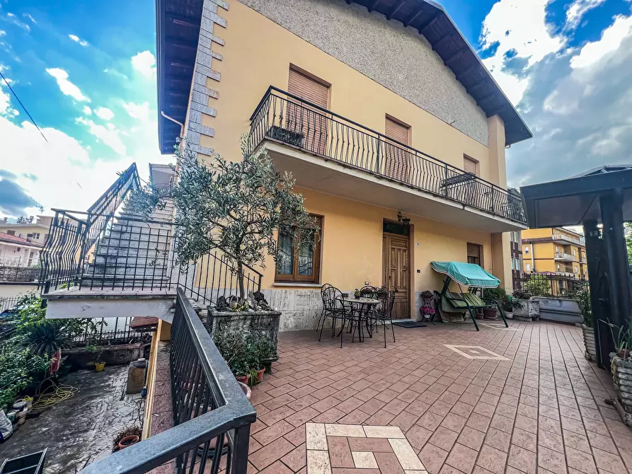 Immagine 1 di Appartamento in vendita  in Via dei Medici, 6 a Fiuggi