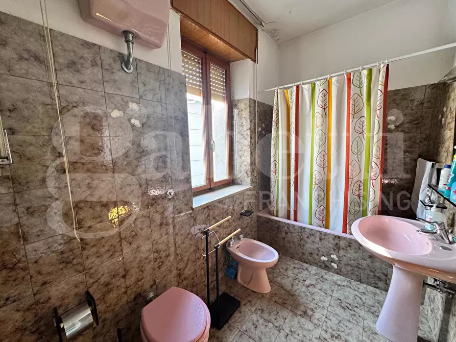 Immagine 22 di Appartamento in vendita  in Viale Orsini, 157 a Giulianova