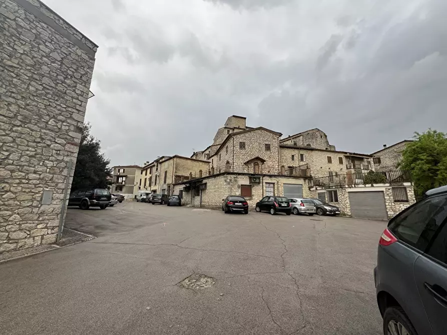 Immagine 12 di Ufficio in vendita  in Viale Guglielmo Marconi, 1 a Amaseno