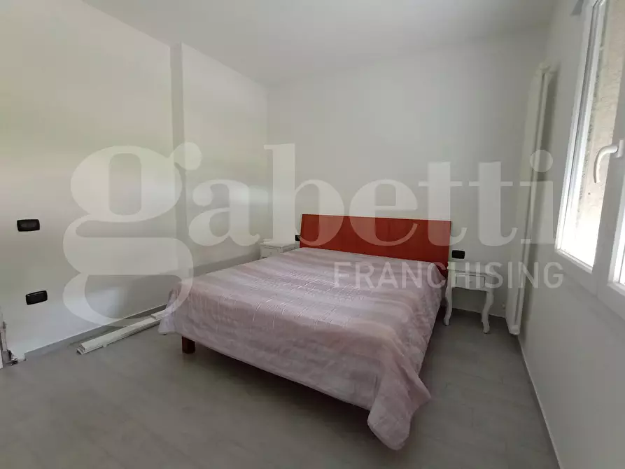 Immagine 11 di Appartamento in vendita  in Via Boscochiaro, Viale della Liberazione, 3 a Cavarzere