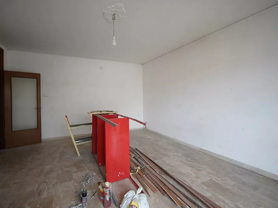 Immagine 10 di Appartamento in vendita  in Viale Garibaldi, 50 a Venezia
