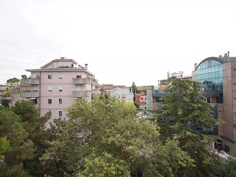 Immagine 16 di Appartamento in vendita  in Viale Garibaldi, 50 a Venezia