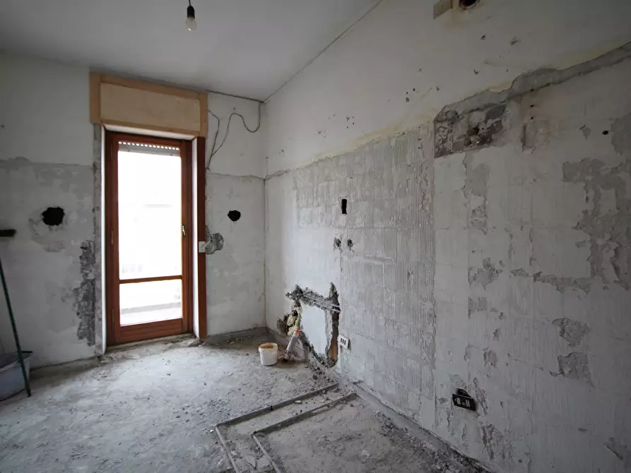 Immagine 17 di Appartamento in vendita  in Viale Garibaldi, 50 a Venezia