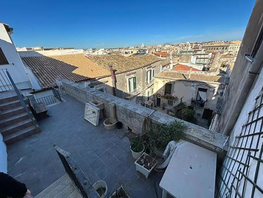 Immagine 19 di Appartamento in vendita  in Via Mirabella, 23 a Siracusa