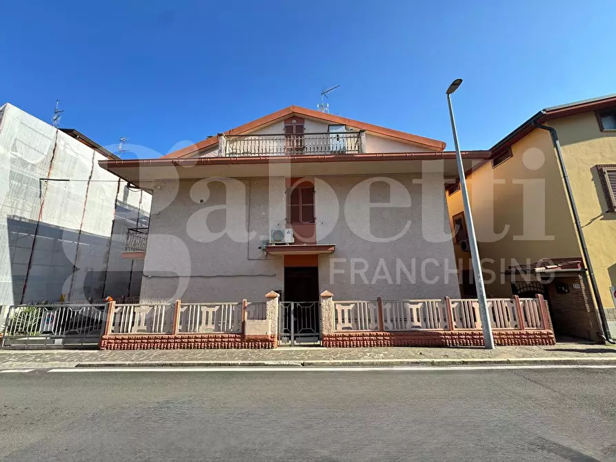 Immagine 46 di Appartamento in vendita  in Via Cesare Battisti, 178 a Alba Adriatica